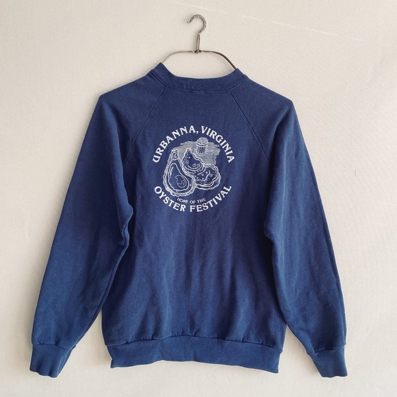 Vintage Sweaters - Vintage 80s Screen Stars Raglan Pullover Sweatshirt Virginia Oyster Festival